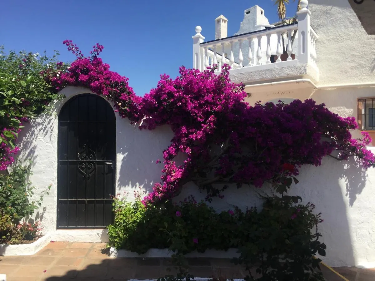 Casa Uvas 2 Bedroom Apt. Nerja Apartment